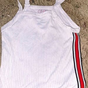 This is an white top, it’s for sun sets and a beautiful day .